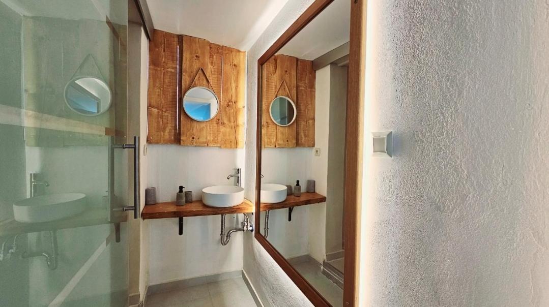 Boutique Athensairport Apartments Markópoulon Exteriör bild